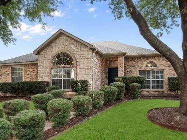 7700 Glenoaks Drive, Frisco, TX 75034