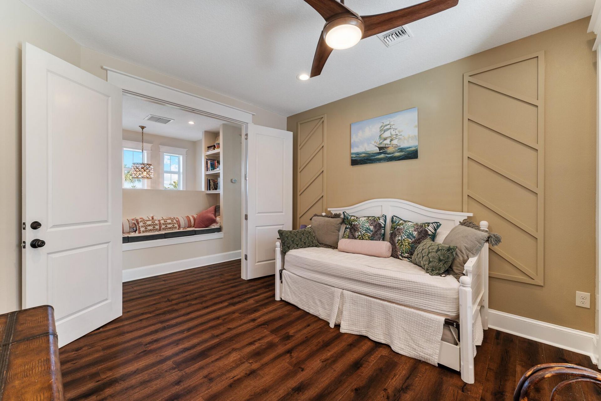 1002 SE Riverside Drive, Stuart, FL 34996 Photo