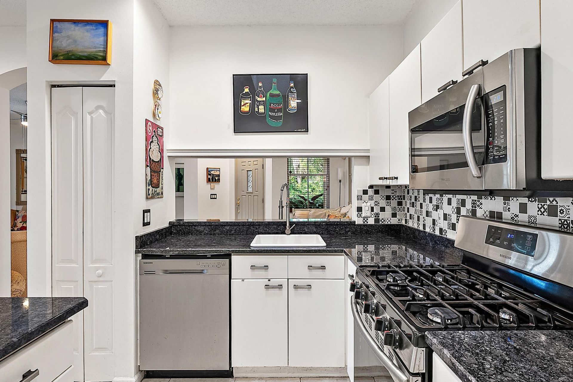 8205 Sandpiper Way, West Palm Beach, FL 33412 Photo