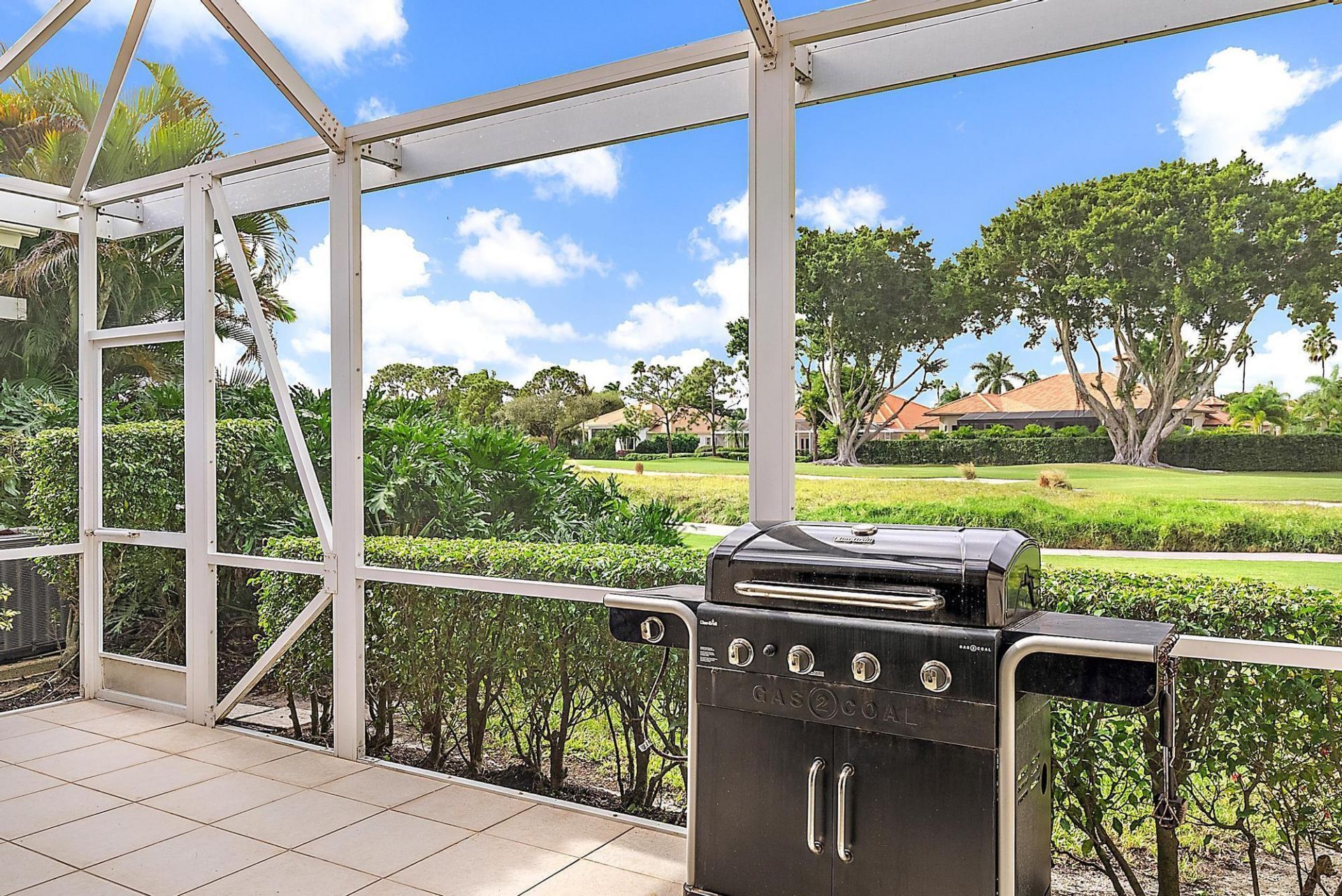 8205 Sandpiper Way, West Palm Beach, FL 33412 Photo