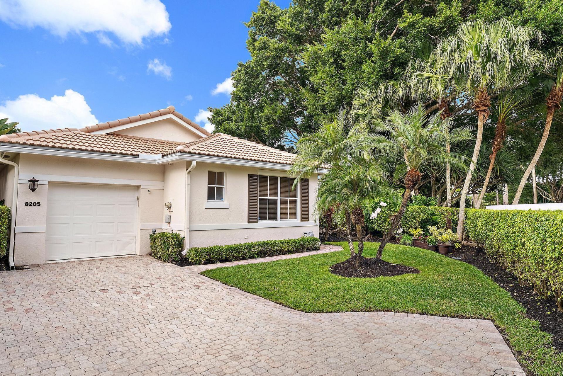 8205 Sandpiper Way, West Palm Beach, FL 33412 Photo