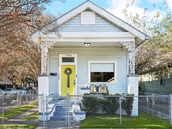 1702 JOLIET Street, New Orleans, LA 70118