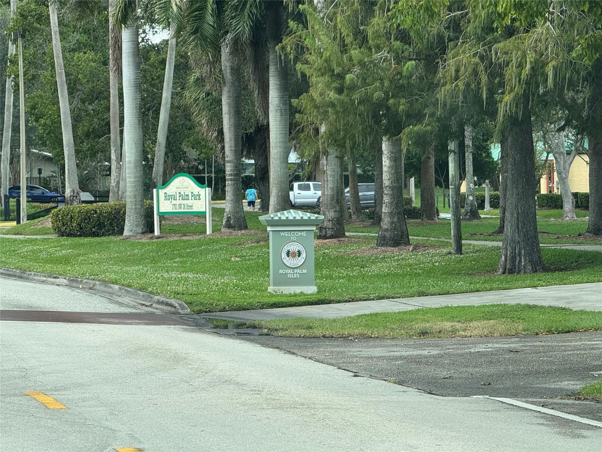 120 Royal Park Drive, Unit B4, Oakland Park, FL 33309 Photo