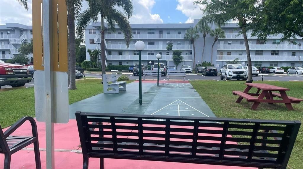 120 Royal Park Drive, Unit B4, Oakland Park, FL 33309 Photo