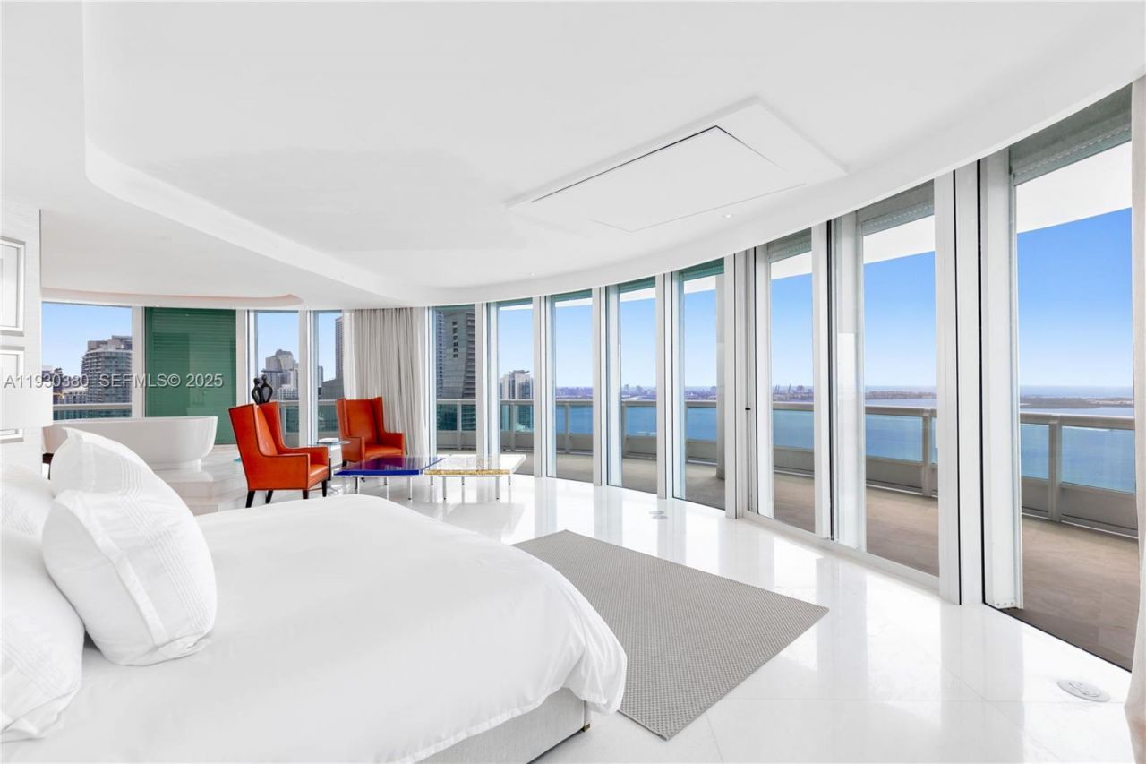 1643 Brickell Ave, Unit PH 4901 +, Miami, FL 33129 Photo