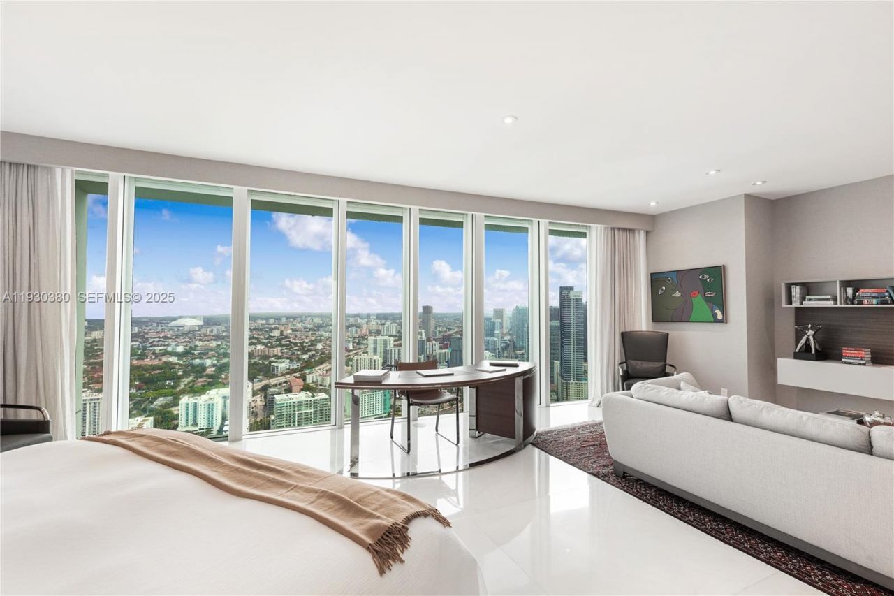 1643 Brickell Ave, Unit PH 4901 +, Miami, FL 33129 Photo
