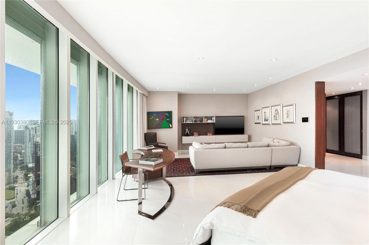 1643 Brickell Ave, Unit PH 4901 +, Miami, FL 33129 Photo