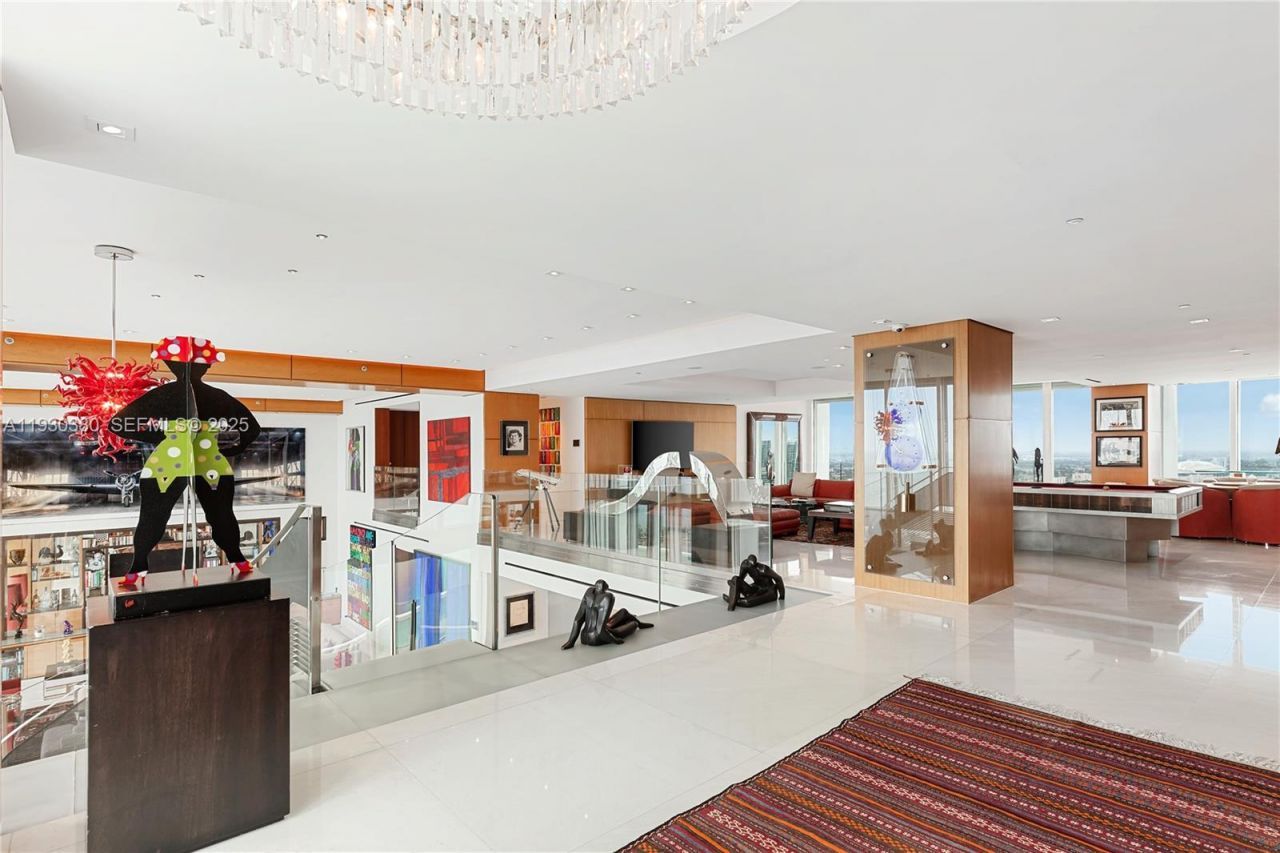 1643 Brickell Ave, Unit PH 4901 +, Miami, FL 33129 Photo