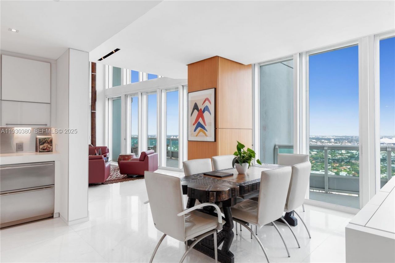 1643 Brickell Ave, Unit PH 4901 +, Miami, FL 33129 Photo