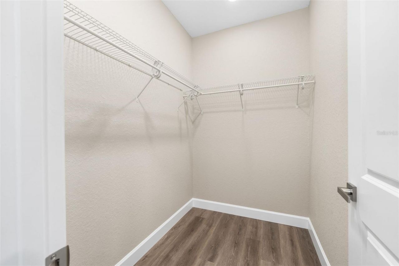 2016 NE 3rd Avenue, Gainesville, FL 32641 Photo