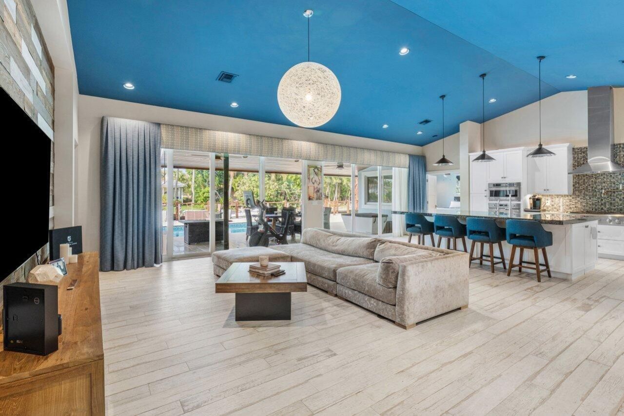 941 Dogwood Drive, Delray Beach, FL 33483 Photo