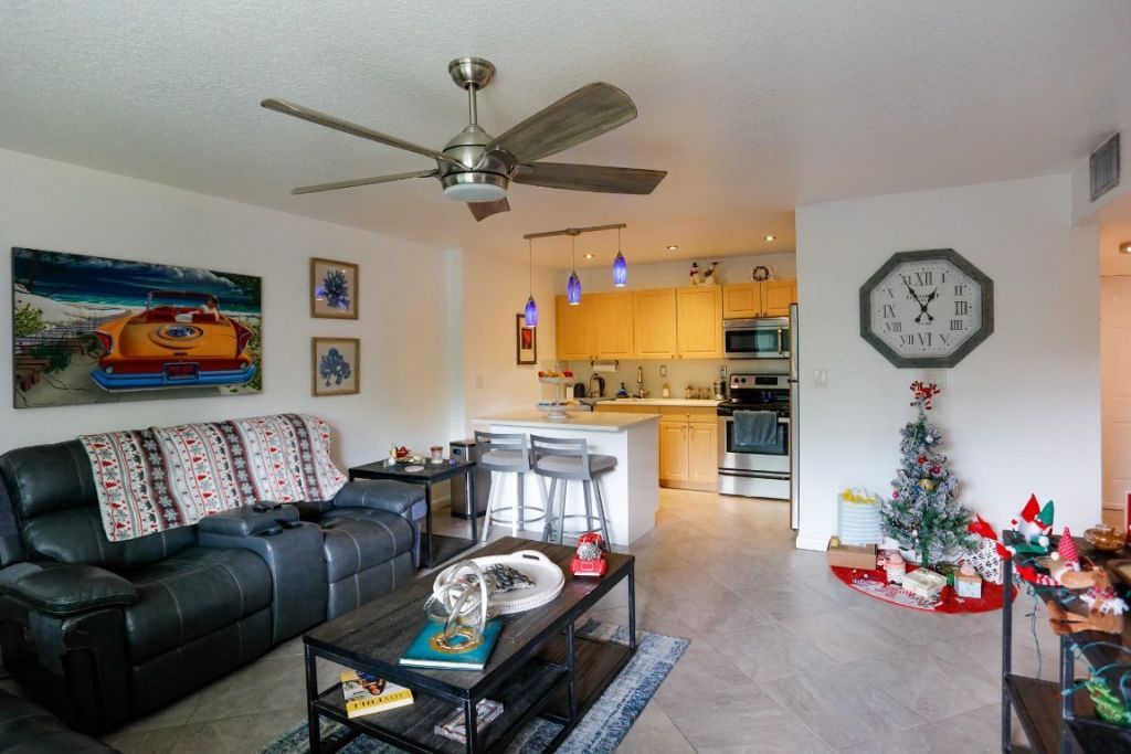 505 S Pine Island Road, Unit B203, Fort Lauderdale, FL 33324 Photo