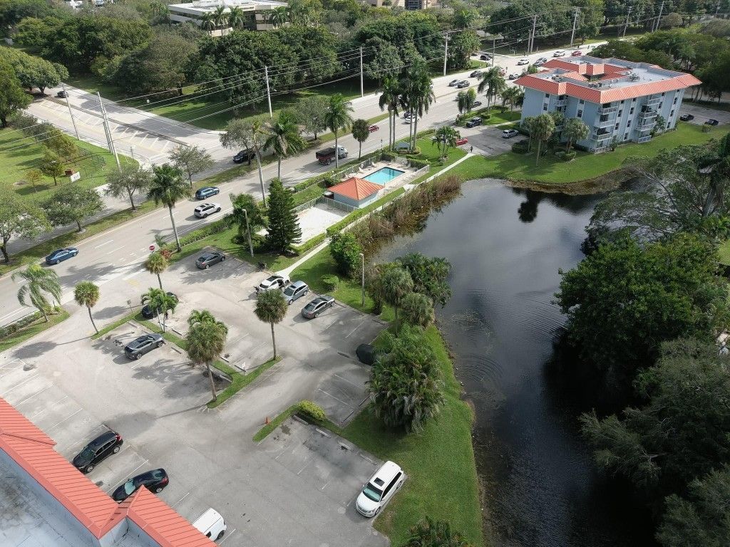 505 S Pine Island Road, Unit B203, Fort Lauderdale, FL 33324 Photo