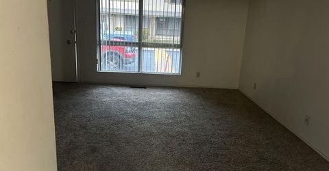828 Woodglen Drive, Unit APT 2, Sparks, NV 89434 Photo