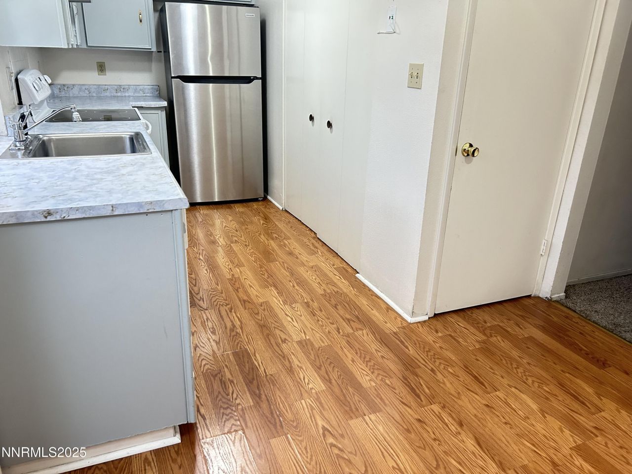 828 Woodglen Drive, Unit APT 2, Sparks, NV 89434 Photo