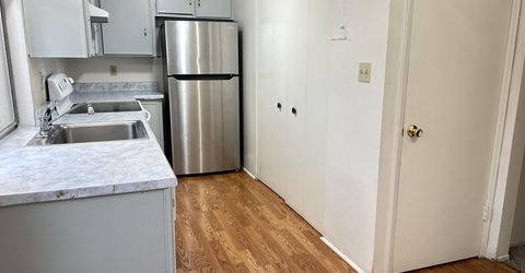 828 Woodglen Drive, Unit APT 2, Sparks, NV 89434 Photo