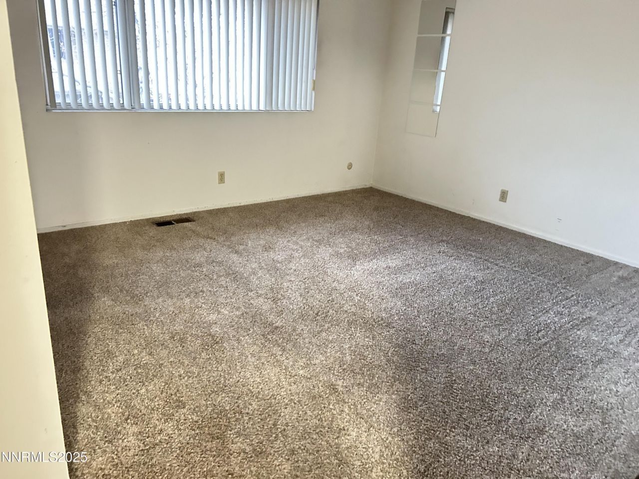 828 Woodglen Drive, Unit APT 2, Sparks, NV 89434 Photo
