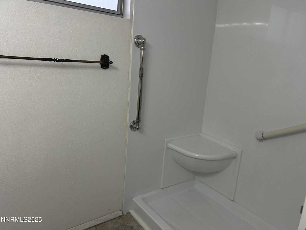 828 Woodglen Drive, Unit APT 2, Sparks, NV 89434 Photo