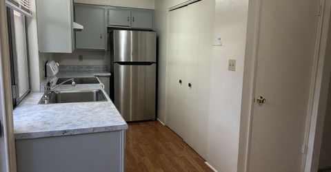 828 Woodglen Drive, Unit APT 2, Sparks, NV 89434 Photo