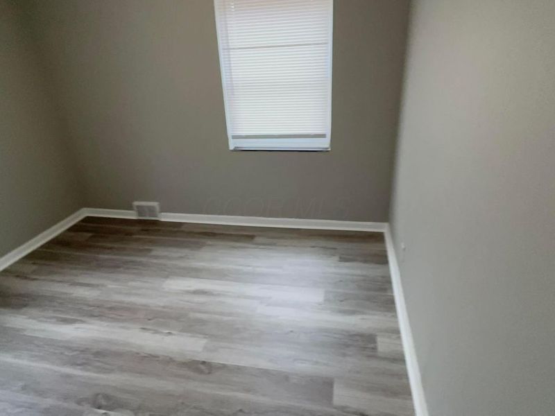 73 N Hampton Road, Columbus, OH 43213 Photo 15