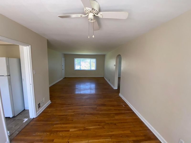 73 N Hampton Road, Columbus, OH 43213 Photo 3