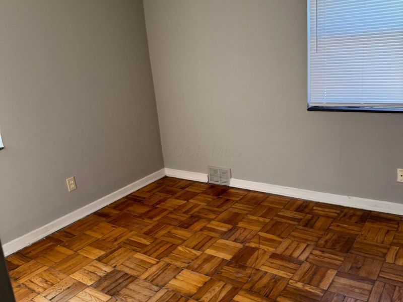 73 N Hampton Road, Columbus, OH 43213 Photo 31
