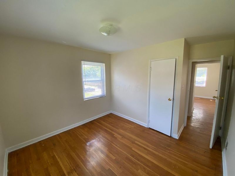 73 N Hampton Road, Columbus, OH 43213 Photo 5