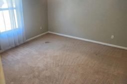 210 Medford Drive photo 4