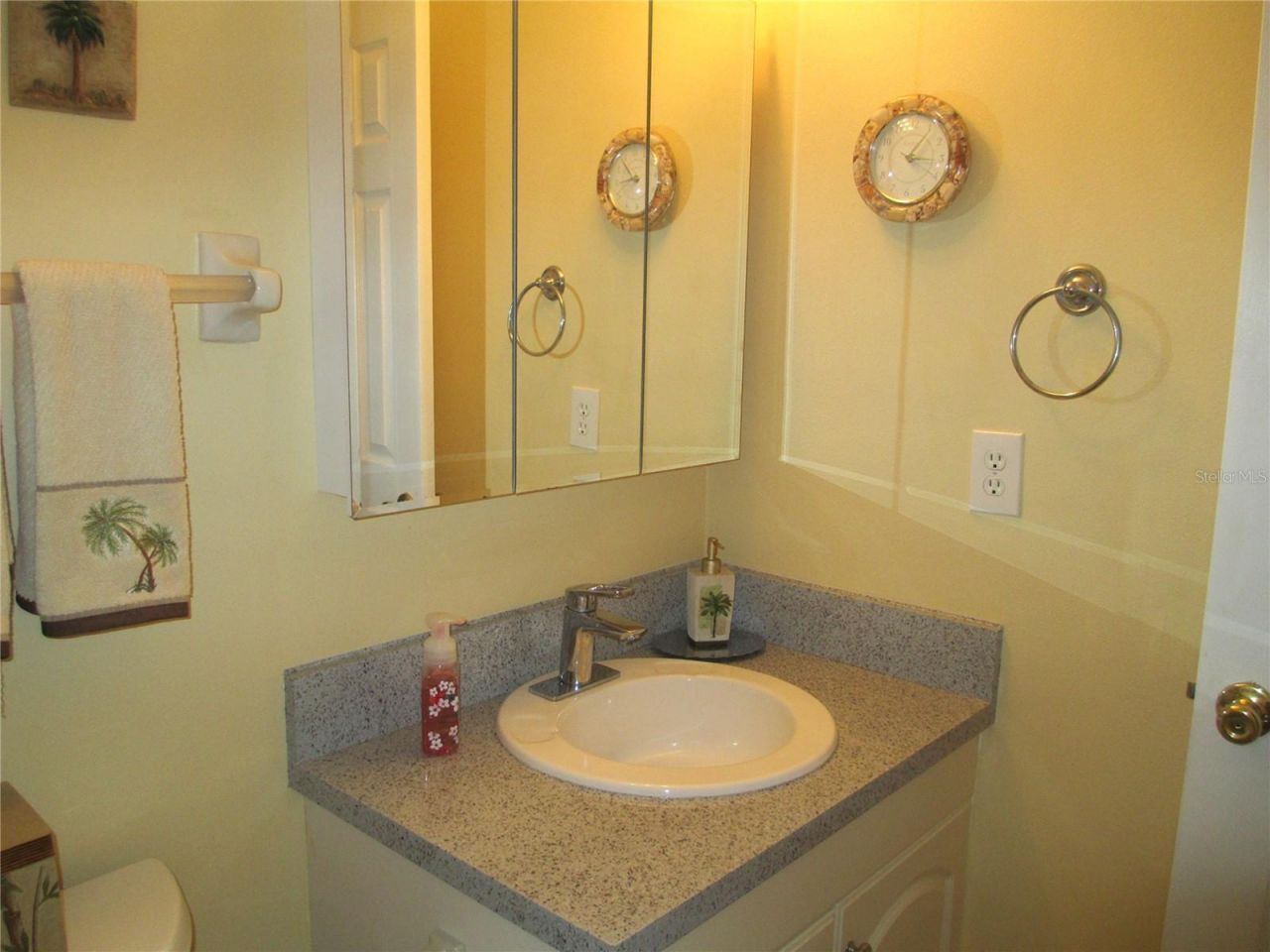 5040 Live Oak Circle, Unit 93, Bradenton, FL 34207 Photo