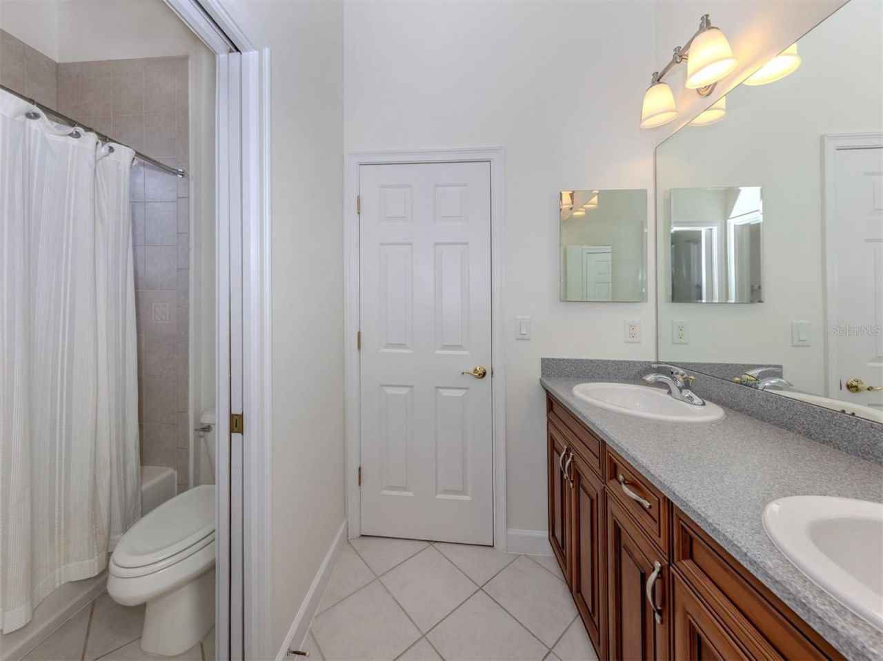 141 Medici Terrace, North Venice, FL 34275 Photo
