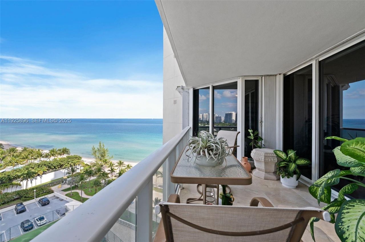 19333 E Collins Ave, Unit 1402, Sunny Isles Beach, FL 33160 Photo