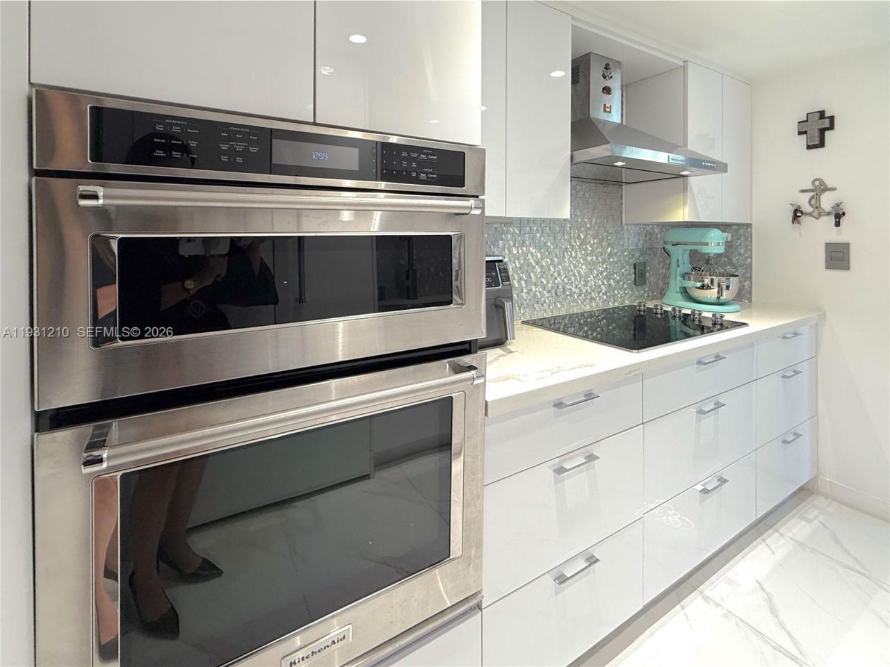 20379 W Country Club Dr, Unit 2334, Aventura, FL 33180 Photo