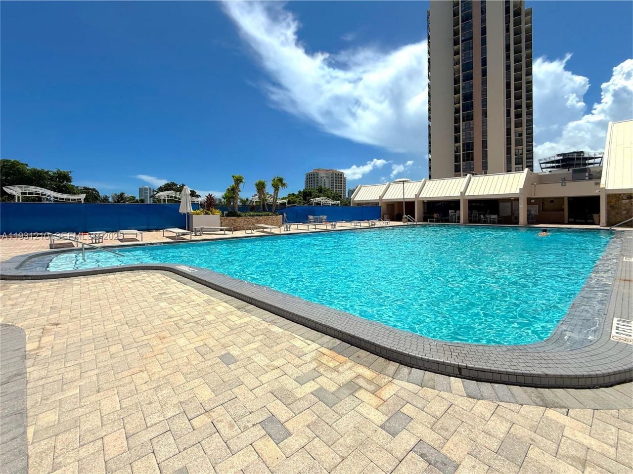 20379 W Country Club Dr, Unit 2334, Aventura, FL 33180 Photo