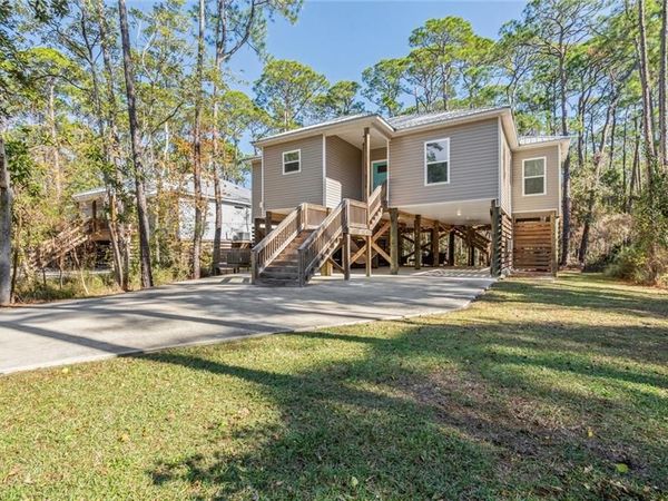 136 Narvaez Street, Dauphin Island, AL 36528