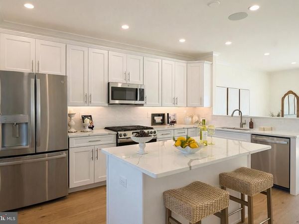 15 SILAS LANE, LAUREL SPRINGS, NJ 08021