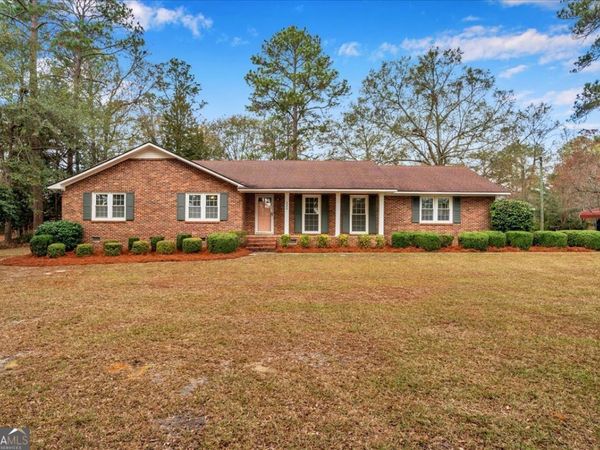 220 Brookwood Drive, Dublin, GA 31021