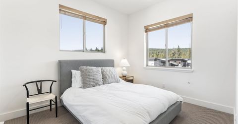 11643 Mcclintock Loop, Truckee, CA 96161 Photo
