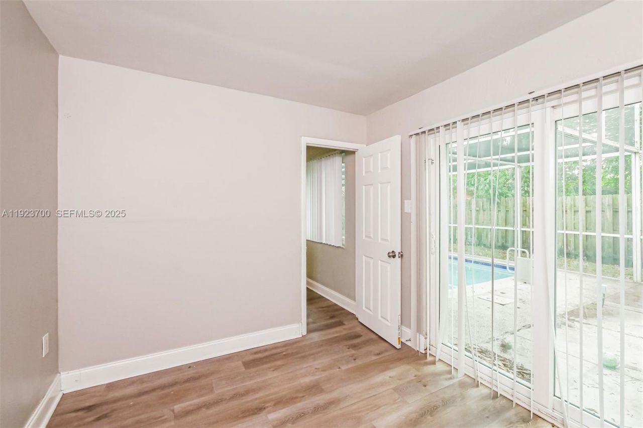 5900 NW 15th St, Sunrise, FL 33313 Photo