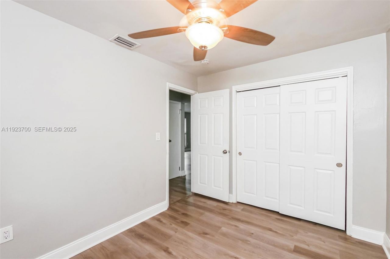 5900 NW 15th St, Sunrise, FL 33313 Photo