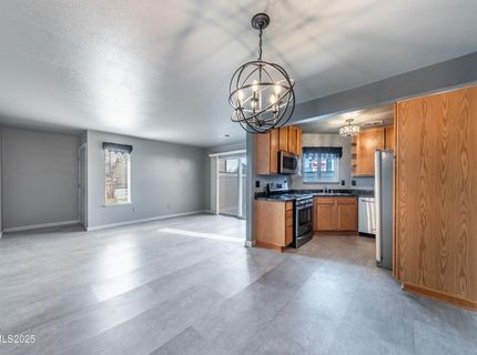 2679 Sycamore Glen Drive, Unit APT 4, Sparks, NV 89434 Photo