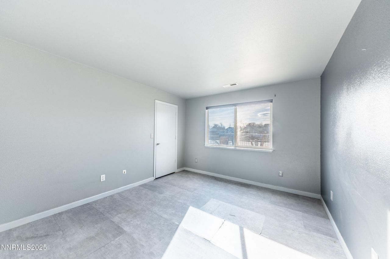 2679 Sycamore Glen Drive, Unit APT 4, Sparks, NV 89434 Photo