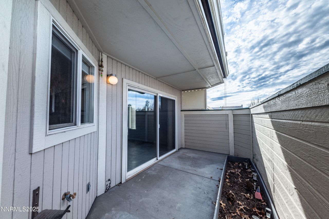 2679 Sycamore Glen Drive, Unit APT 4, Sparks, NV 89434 Photo