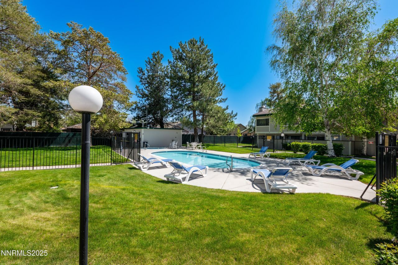 2679 Sycamore Glen Drive, Unit APT 4, Sparks, NV 89434 Photo
