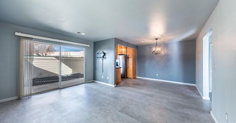 2679 Sycamore Glen Drive, Unit APT 4, Sparks, NV 89434 Photo