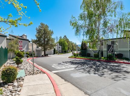 2679 Sycamore Glen Drive, Unit APT 4, Sparks, NV 89434 Photo
