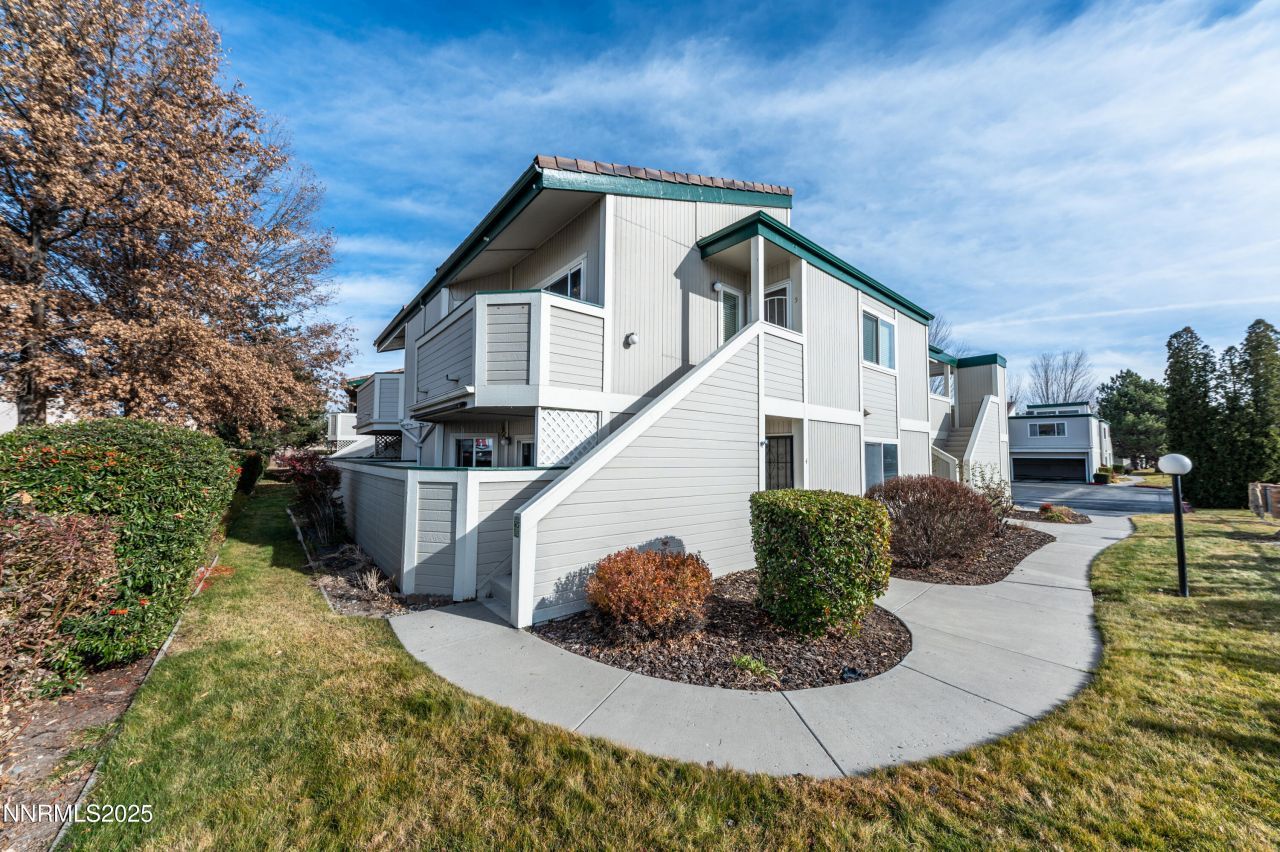 2679 Sycamore Glen Drive, Unit APT 4, Sparks, NV 89434 Photo