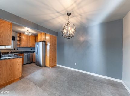 2679 Sycamore Glen Drive, Unit APT 4, Sparks, NV 89434 Photo