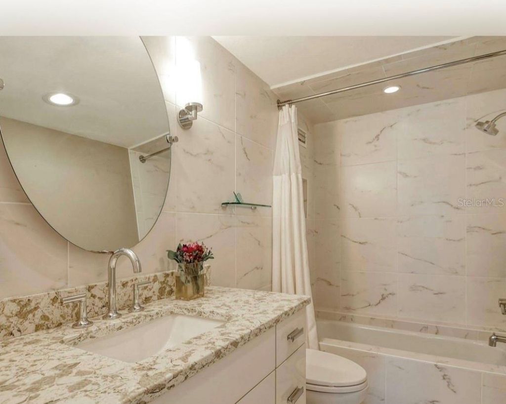 2525 Gulf Of Mexico Drive, Unit 12F, Longboat Key, FL 34228 Photo