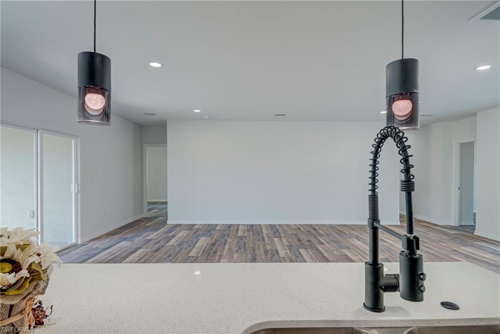 164 Thornton Ave S, Lehigh Acres, FL 33974 Photo