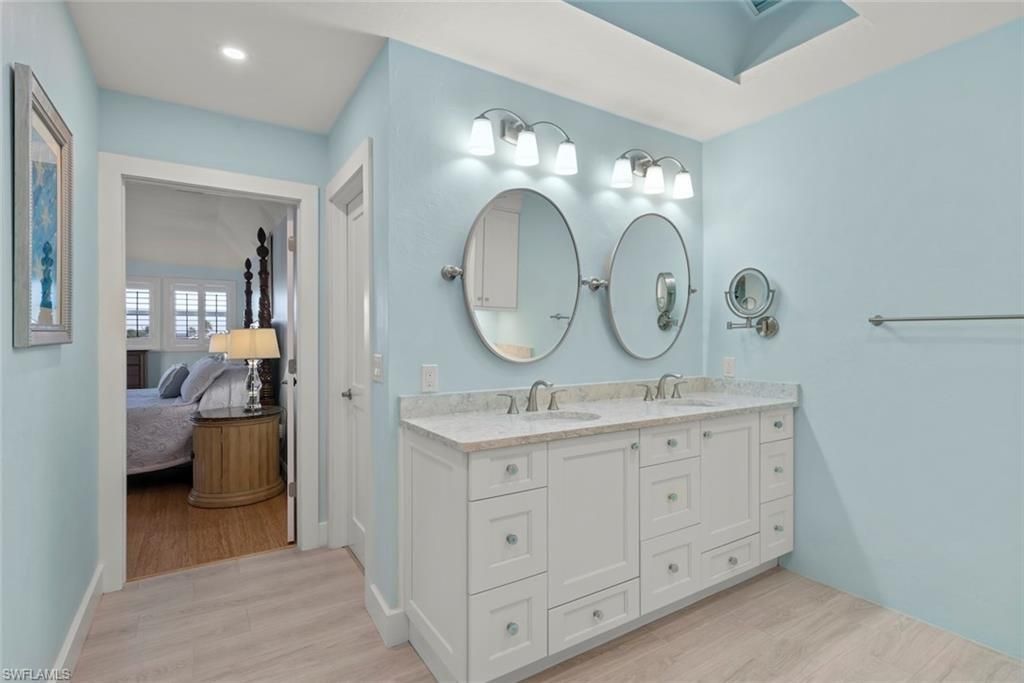 4452 Waters Edge Ln, Sanibel, FL 33957 Photo